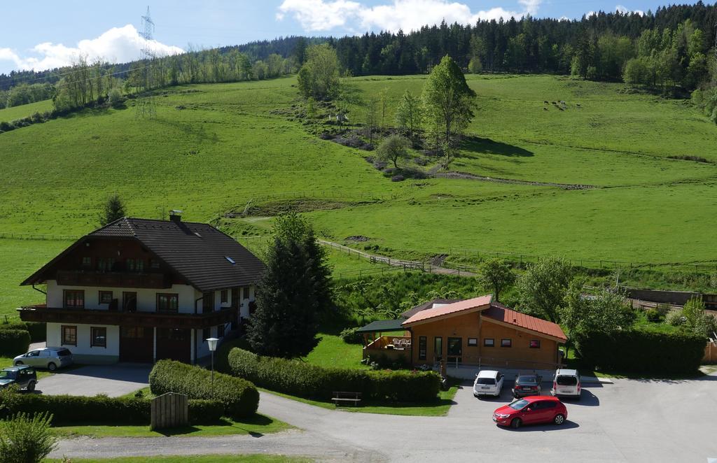 Hubertushof Hotel Trattenbach  Exterior photo